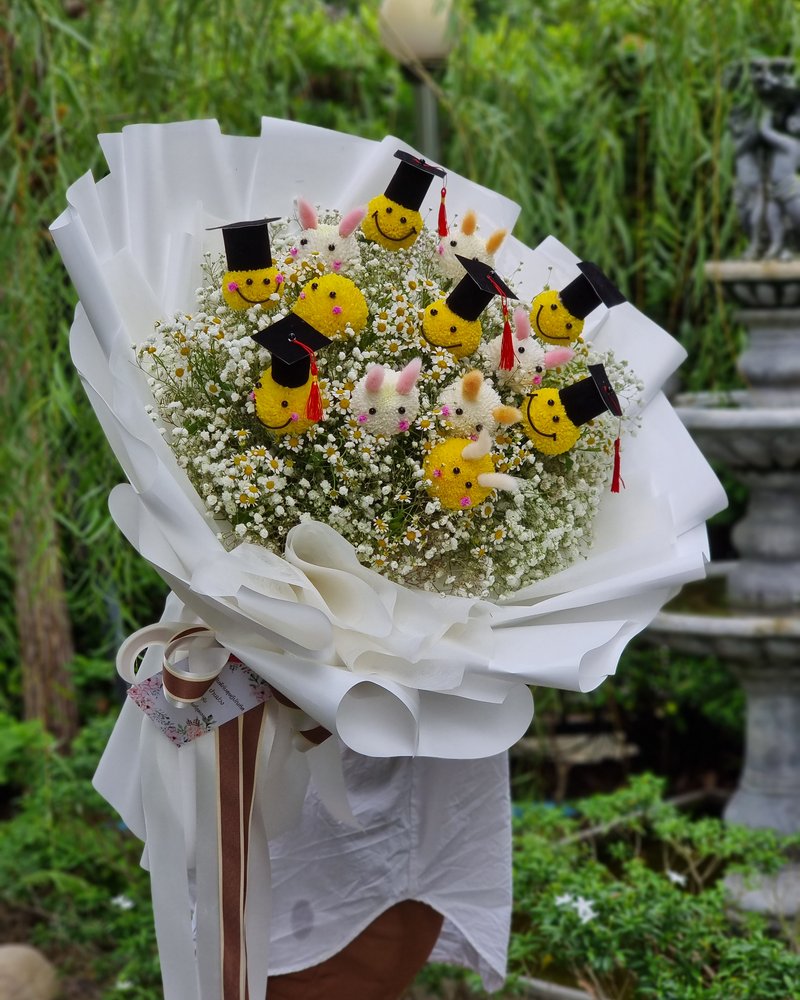ช่อแสดงความยินดี แบบที่ 11 จัดโดยร้านช่อผกา