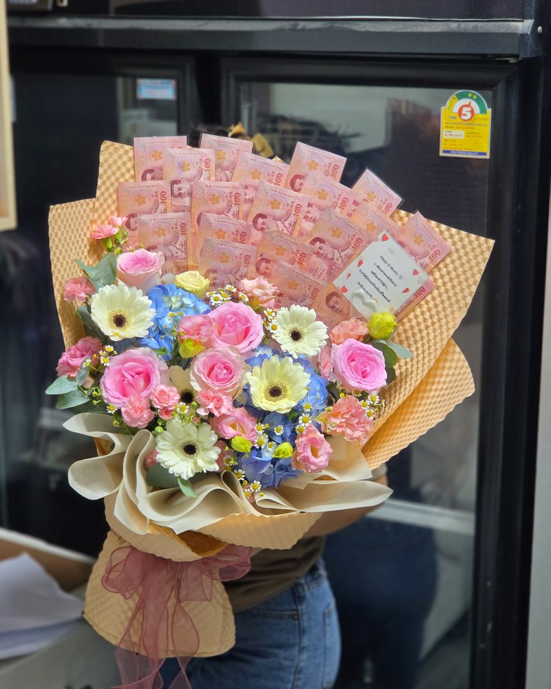 ช่อแสดงความยินดี แบบที่ 98 จัดโดยร้านช่อผกา