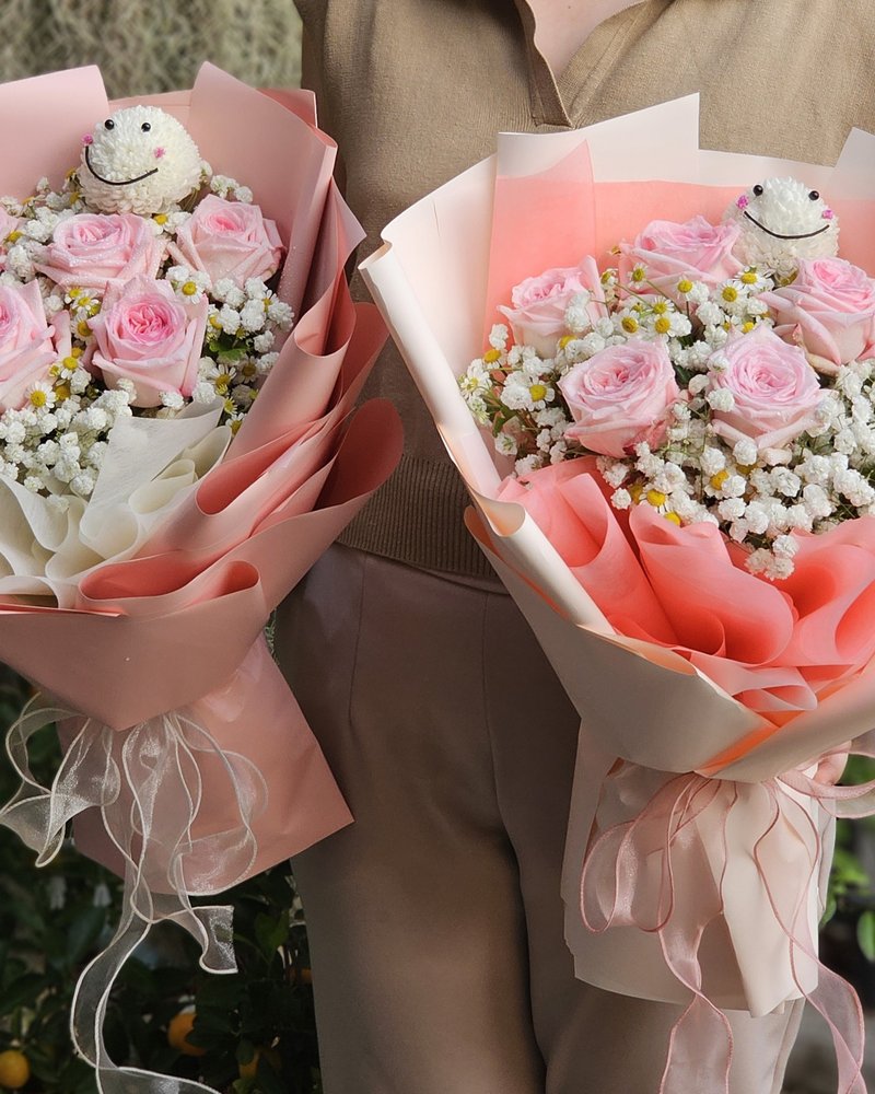 ช่อดอกไม้สด แบบที่ 14 จัดโดยร้านช่อผกา
